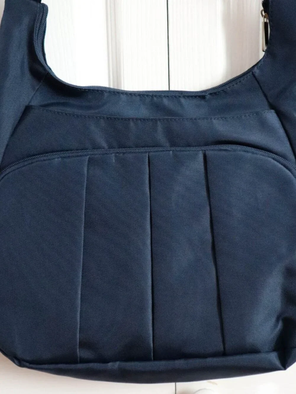 Travelon Anti-Theft Pleated Hobo Crossbody Bag Purse Travel Navy Blue